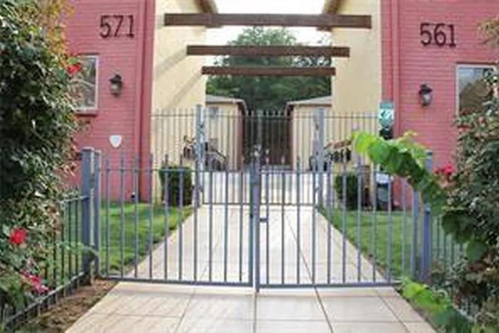 Entire Atlanta Condo Minutes From Downtown Esterno foto
